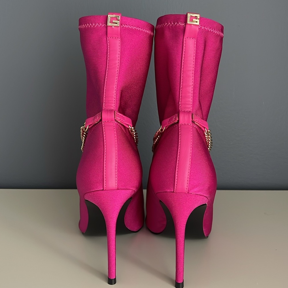 GUESS Womens Pink Chain Forsta Pointed Toe Stiletto Dress Boots size 7M - Picture 3 of 8